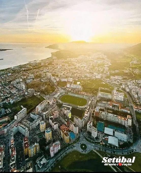 Setubal Rp House Apartamento Perto Do Mar E Comercio Na Luisa Todi Extérieur photo